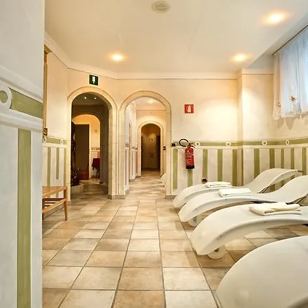 فندق Garni Serena