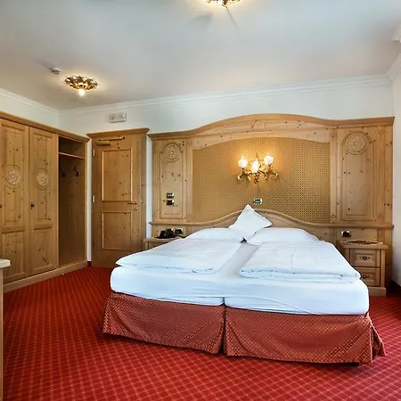 فندق Garni Serena