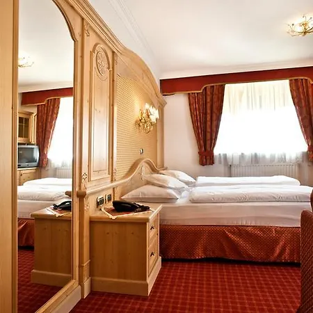 فندق Garni Serena