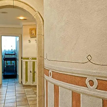 Garni Serena 3*